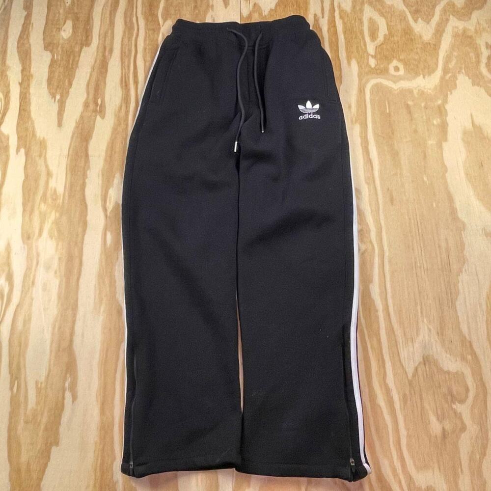 Adidas Wide Leg Baggy Sweatpants – Black/White – Men’s M